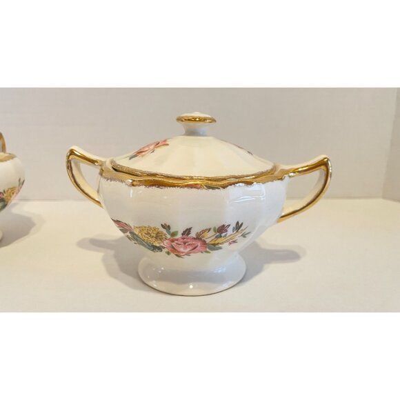 Vintage Sovereign Potters Canada Cream & Sugar Set Floral Cross-Stitch Pattern - Picture 5 of 10